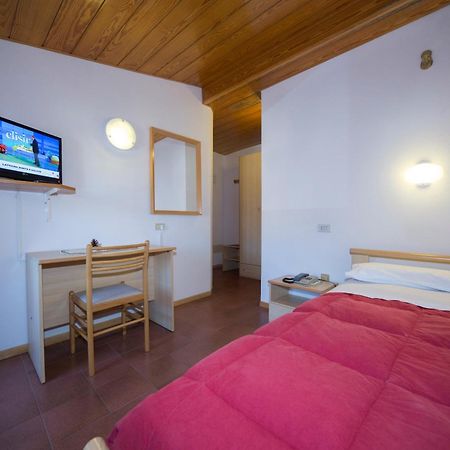 Hotel Trentino 폴가리아 외부 사진
