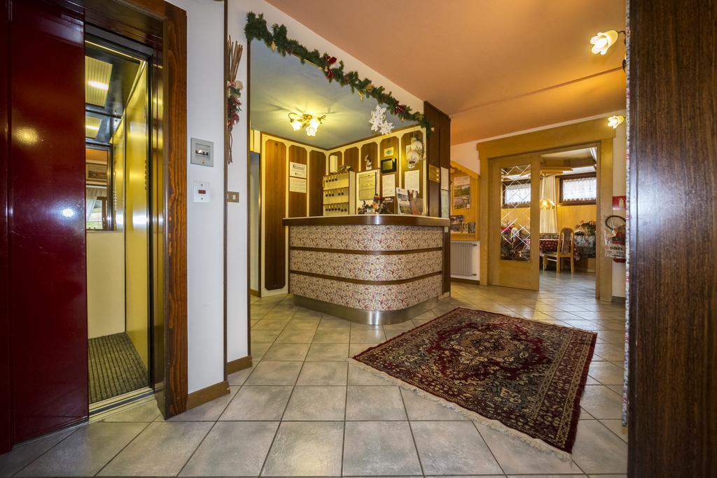 Hotel Trentino 폴가리아 외부 사진