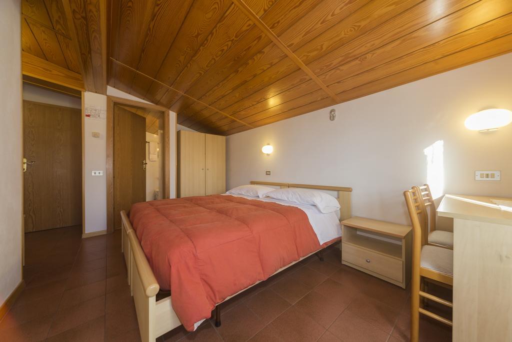 Hotel Trentino 폴가리아 외부 사진